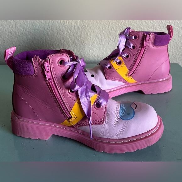 Doc Dr Martin SPECIAL EDITION- Adventure Time Princess PINK Boots Size 5 - Picture 5 of 16